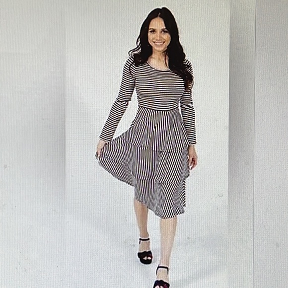 LuLaRoe fun Georgia striped dress 2XL - Picture 10 of 10